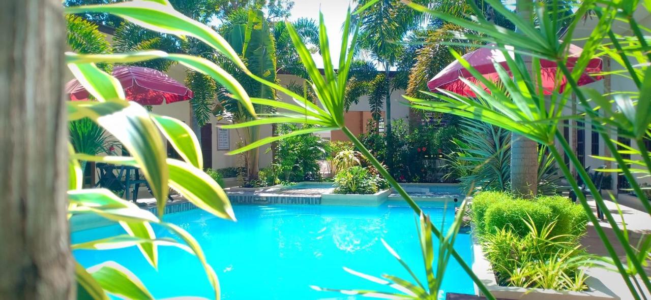 Softstone Resort Panglao Exterior foto